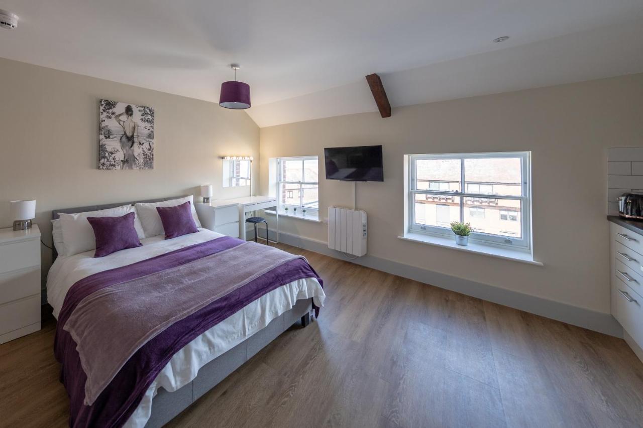 Isabella House - Hereford City Centre Aparthotel, By Rentmyhouse Exterior photo