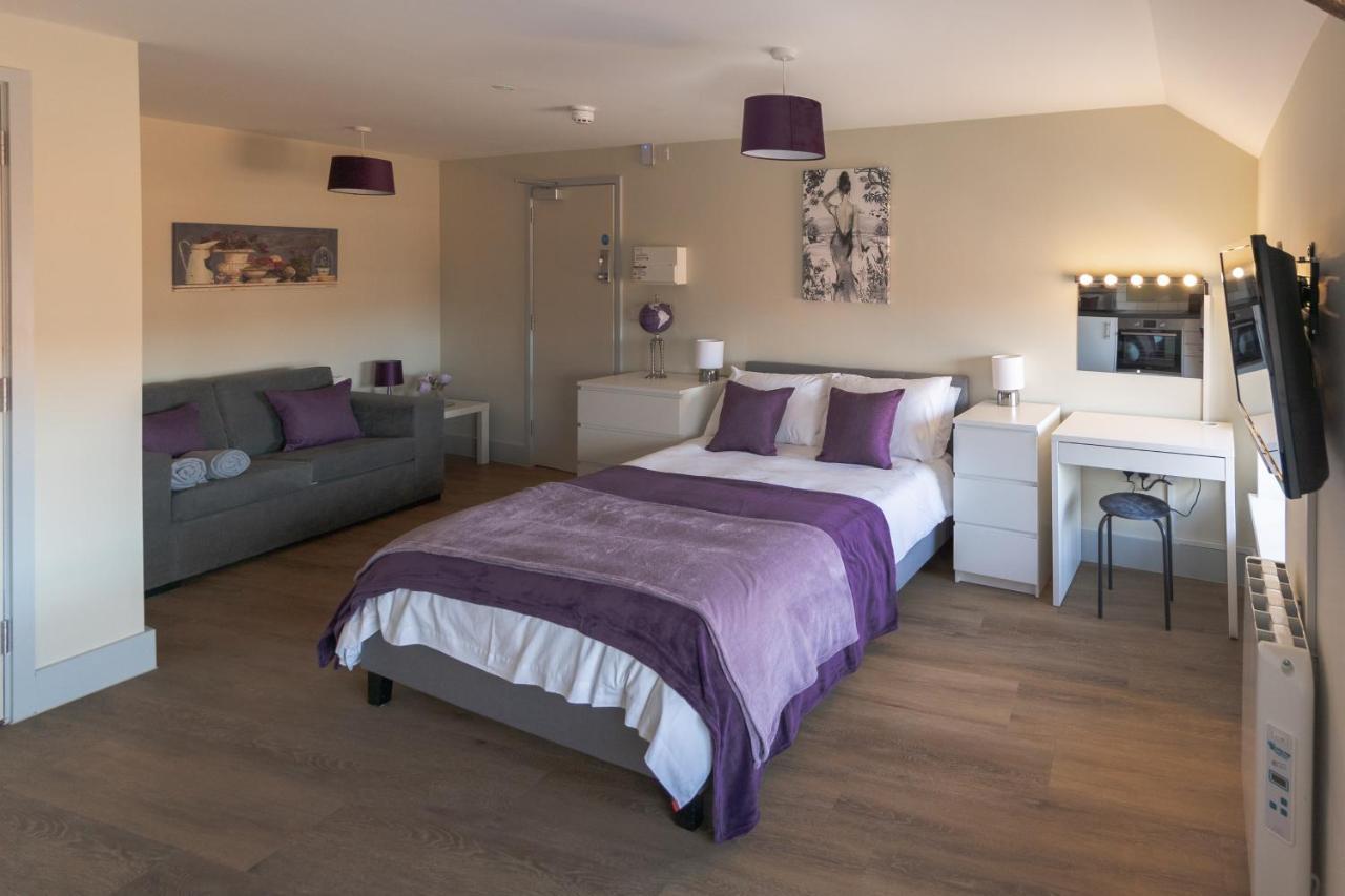 Isabella House - Hereford City Centre Aparthotel, By Rentmyhouse Exterior photo
